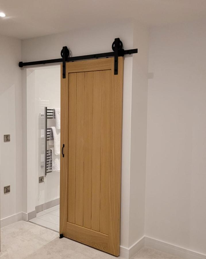 Luxury 2 Bed Apartment In The Heart Of Rochester Wainscot Eksteriør billede